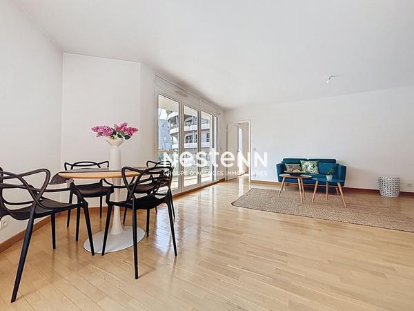 ISSY LES MOULINEAUX - FORT D'ISSY - Vente appartement 4 pièces de 92,10 m² avec un balcon de 10,90 m²