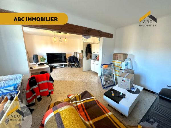 Orange (84100) Appartement avec grand jardin et place de parking privative