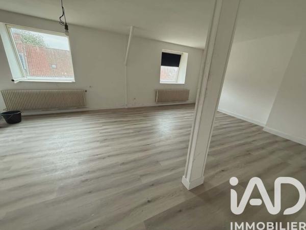 Immeuble à vendre 212 m² Merville