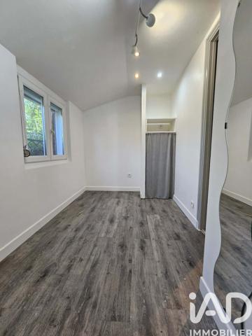 Immeuble à vendre 212 m² Merville