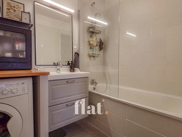 SOUS OFFRE _ Appartement T2 47 m² avec parking et cave