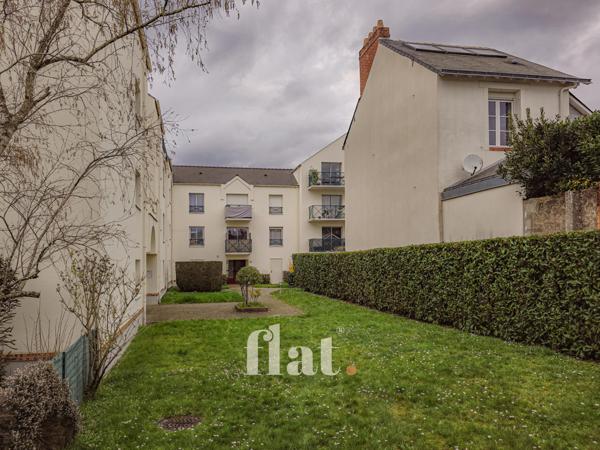 SOUS OFFRE _ Appartement T2 47 m² avec parking et cave