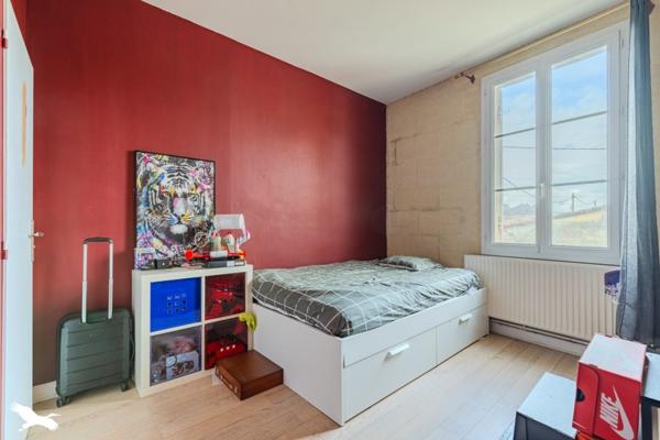 Maison à vendre |  Arveyres |  3 pièces | 100 m²