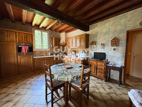 25 KMS de VERNEUIL - Proche RUGLES - Ensemble immobilier