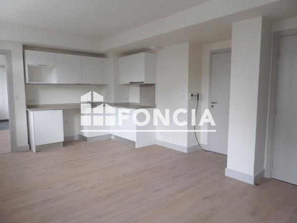 Location Appartement 2 pièces 42.9 m² - 17 AVENUE DU SIX JUIN Caen 14000