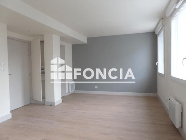 Location Appartement 2 pièces 42.9 m² - 17 AVENUE DU SIX JUIN Caen 14000