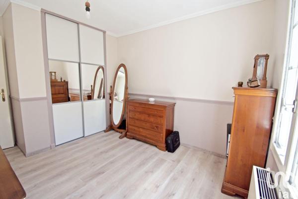 Maison à vendre 11 pièces 191 m² Saint-Germain-lès-Arpajon