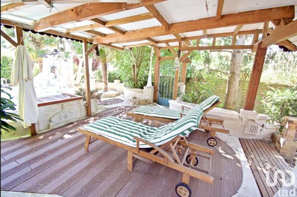 Maison à vendre 11 pièces 191 m² Saint-Germain-lès-Arpajon