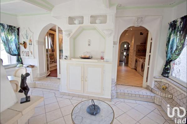 Maison à vendre 11 pièces 191 m² Saint-Germain-lès-Arpajon