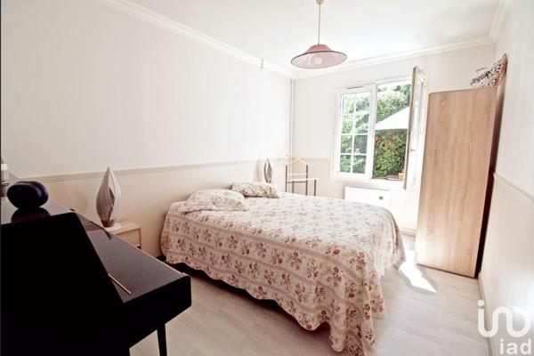 Maison à vendre 11 pièces 191 m² Saint-Germain-lès-Arpajon