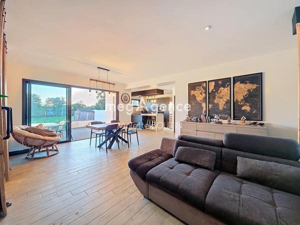 Maison à LA POITEVINIERE, 49510 - 5 pièces 98m²