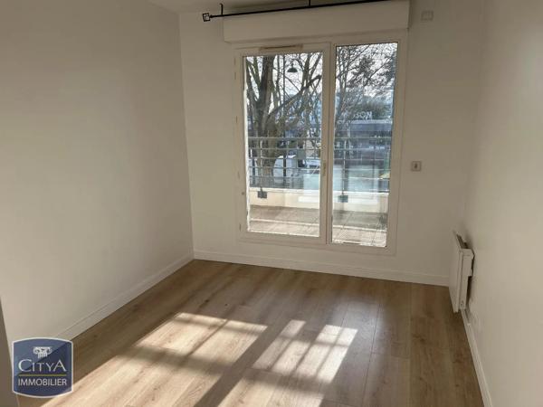 Appartement à louer 4 pièces 92.8m²