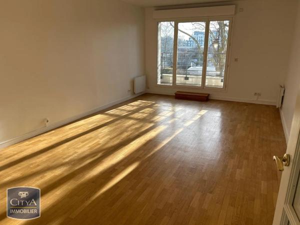Appartement à louer 4 pièces 92.8m²