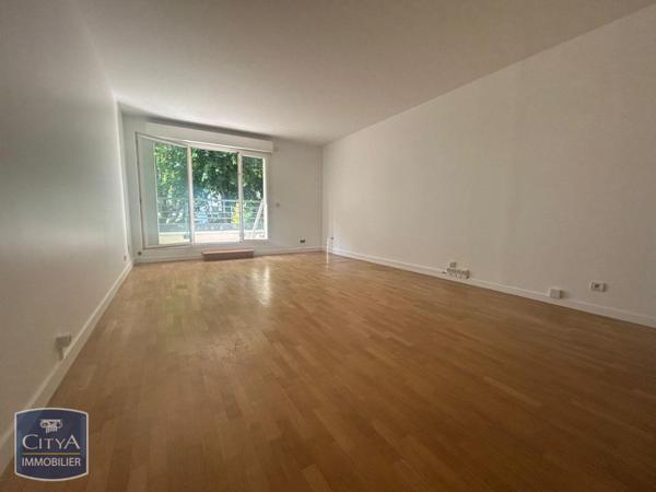Appartement à louer 4 pièces 92.8m²