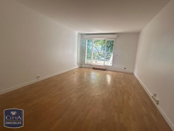 Appartement à louer 4 pièces 92.8m²