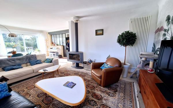 Maison à vendre    6 pièces • 175 m2 Royan