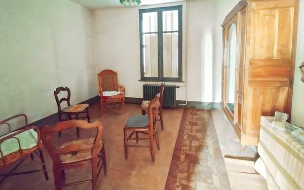 Maison à vendre    3 pièces •  Souesmes