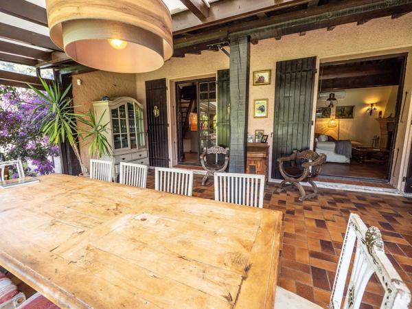 VILLA DE CARACTERE AVEC PARC D'EXCEPTION, SAINT -CYPRIEN