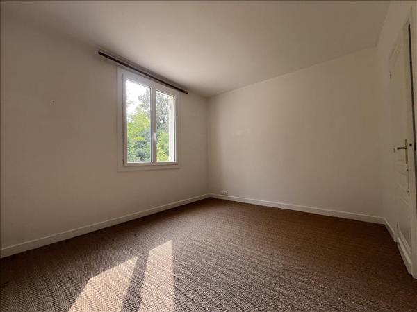 Maison à louer |  LE TAILLAN MEDOC |  5 pièces | 143 m²