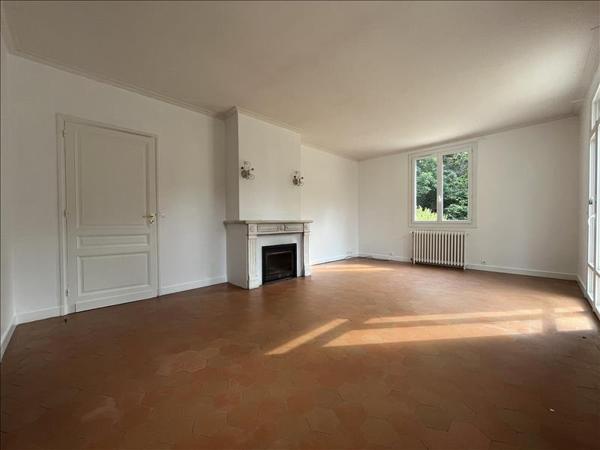 Maison à louer |  LE TAILLAN MEDOC |  5 pièces | 143 m²