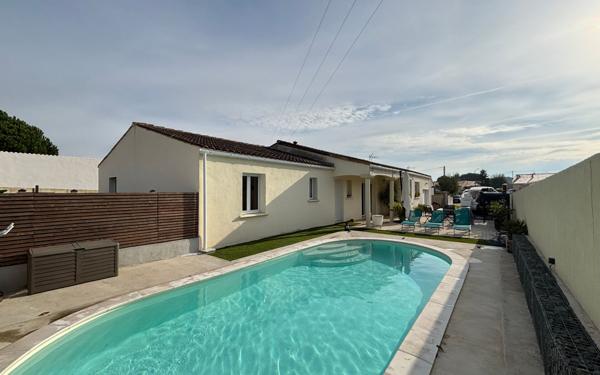 Maison à vendre    4 pièces •  Saint-Augustin