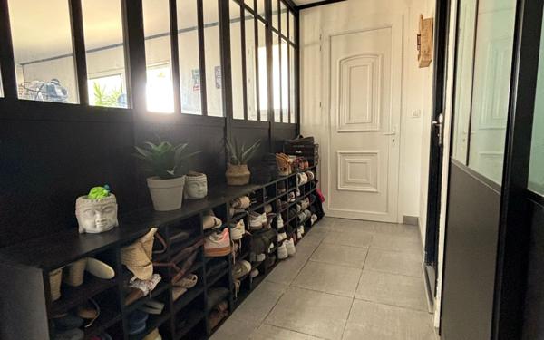 Maison à vendre    4 pièces •  Saint-Augustin