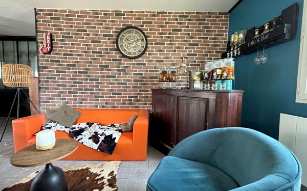 Maison à vendre    4 pièces •  Saint-Augustin