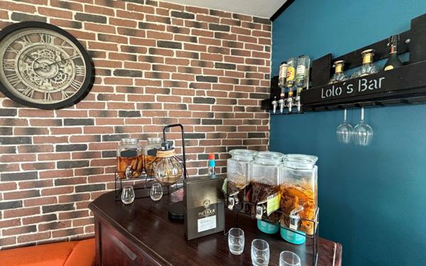 Maison à vendre    4 pièces •  Saint-Augustin