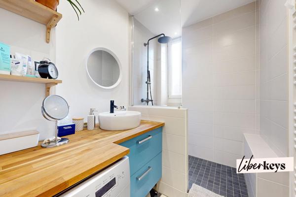 APPARTEMENT DE CHARME - T3 - TERRASSE ET GARAGE 