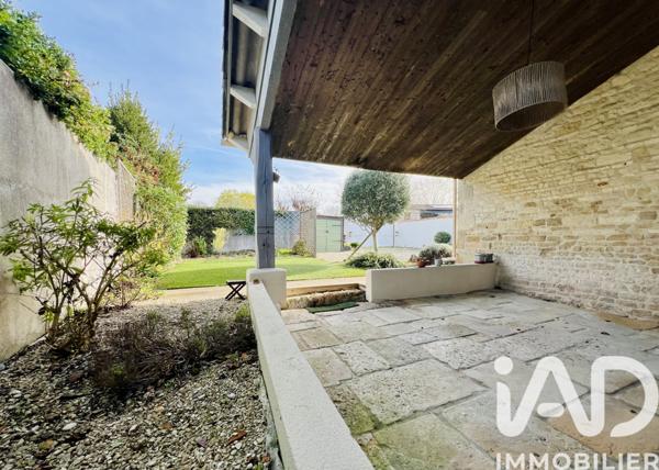Maison à vendre 6 pièces 109 m² Aigrefeuille-d'Aunis