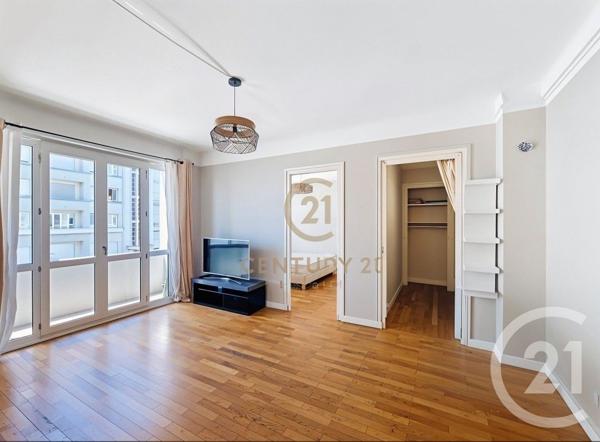 Appartement T2 à vendre  2 pièces - 57,19 m2 LYON - 69008