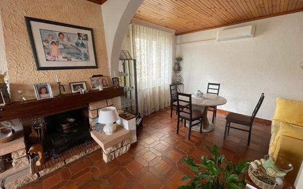Maison à vendre    6 pièces • 74 m2 La Seyne-sur-Mer