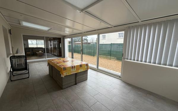 Maison à vendre    6 pièces •  Saint-Junien