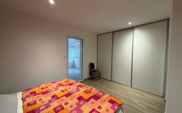 Maison à vendre    6 pièces •  Saint-Junien