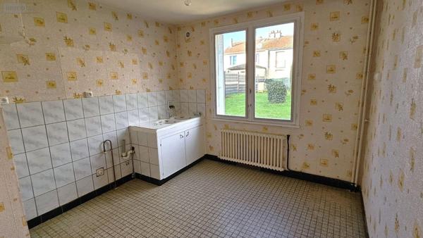 Maison à vendre à Vitry-le-François dans la Marne (51300), ref : 51081/932