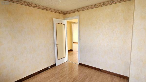 Maison à vendre à Vitry-le-François dans la Marne (51300), ref : 51081/932