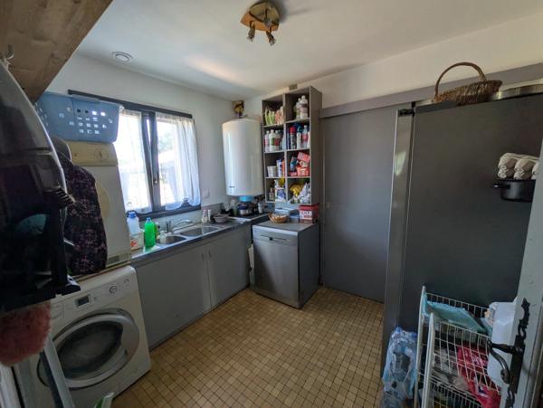 GUERN JOLIE MAISON DE 170M² AVEC VIE DE PLAIN PIED 7 PIECES GARAGE ET ATELIER PARCELLE DE 5150M² ENVIRON