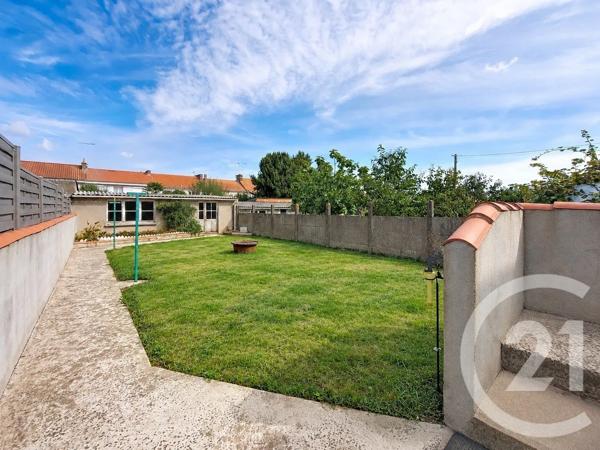 Maison à vendre  4 pièces - 88 m 2   CHOLET  - 49