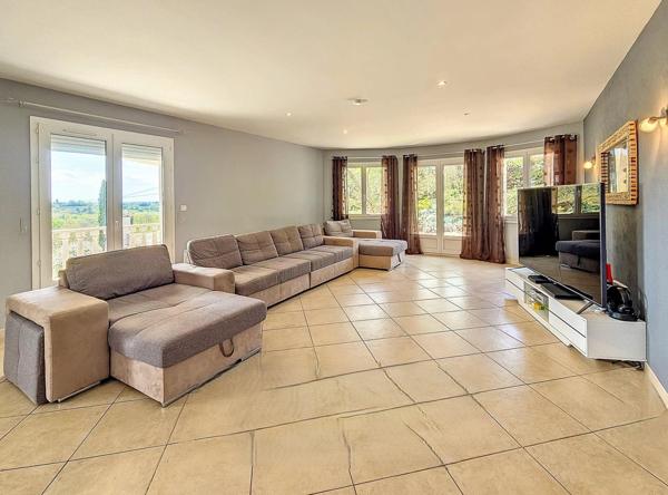 Maison Spacieuse à Foulayronnes