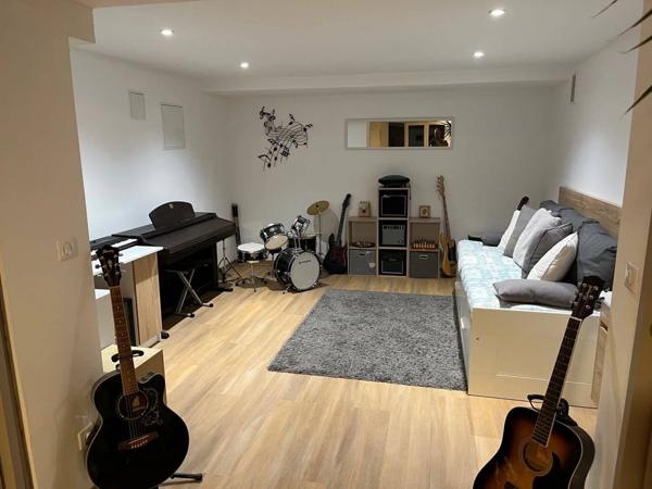 Maison 7 pièces 191 m²