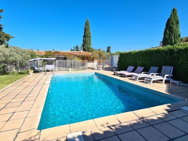 Maison 3 chambres - dépendance - piscine - pool house - 2 garages