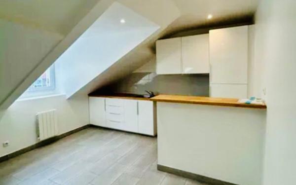 Appartement à louer    2 pièces • 17,67 m2 Saint-Maur-des-Fossés