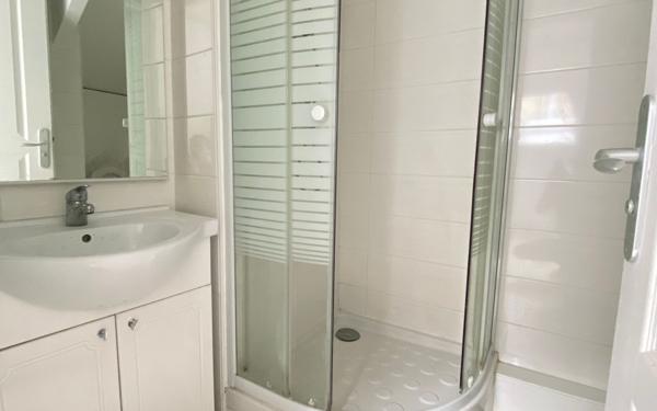 Appartement à louer    2 pièces • 17,67 m2 Saint-Maur-des-Fossés