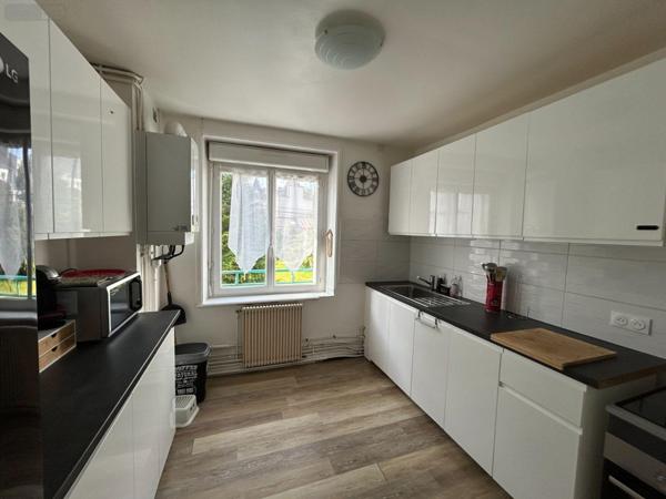 Appartement rénové à vendre à Landerneau dans le Finistère (29800), ref : 29042-15