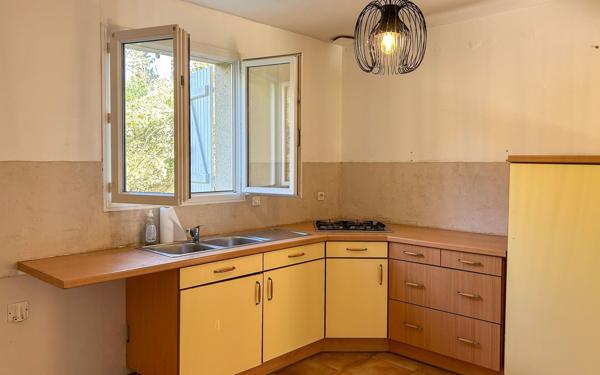 Maison à vendre    5 pièces • 102,52 m2 Lasseube