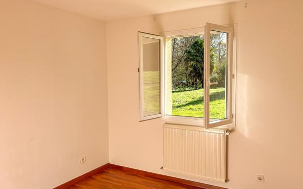 Maison à vendre    5 pièces • 102,52 m2 Lasseube