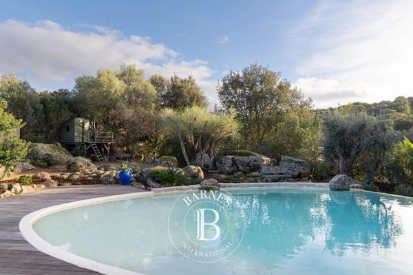 Sainte-Lucie-de-Porto-Vecchio, Villa 4 Chambres -  165 m² à vendre