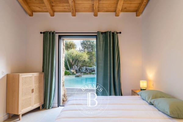 Sainte-Lucie-de-Porto-Vecchio, Villa 4 Chambres -  165 m² à vendre