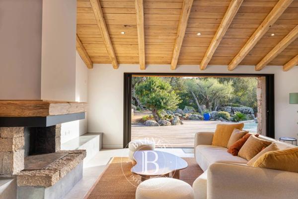 Sainte-Lucie-de-Porto-Vecchio, Villa 4 Chambres -  165 m² à vendre