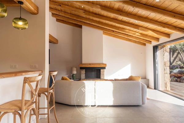 Sainte-Lucie-de-Porto-Vecchio, Villa 4 Chambres -  165 m² à vendre